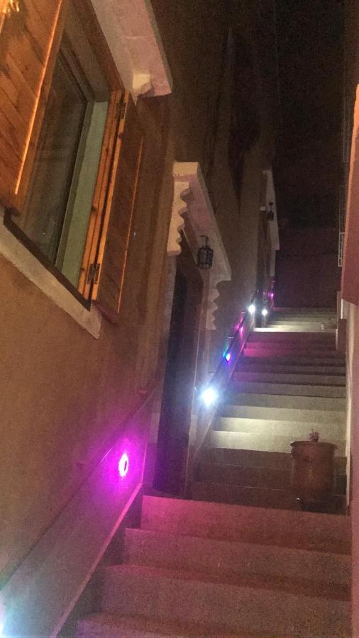 Auberge Restaurant Zahra Boumalne Exteriör bild