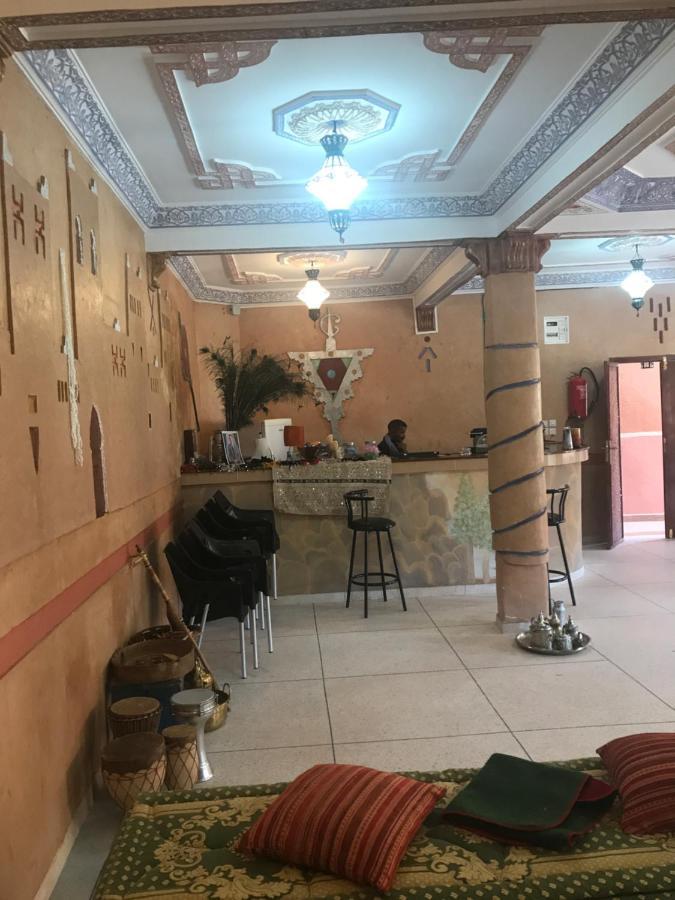 Auberge Restaurant Zahra Boumalne Exteriör bild